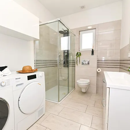 New 1st Floor In * Zadar