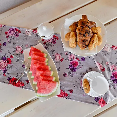 New 1st Floor In 아파트