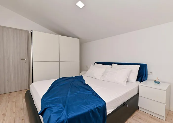 New 1st Floor In זאדאר